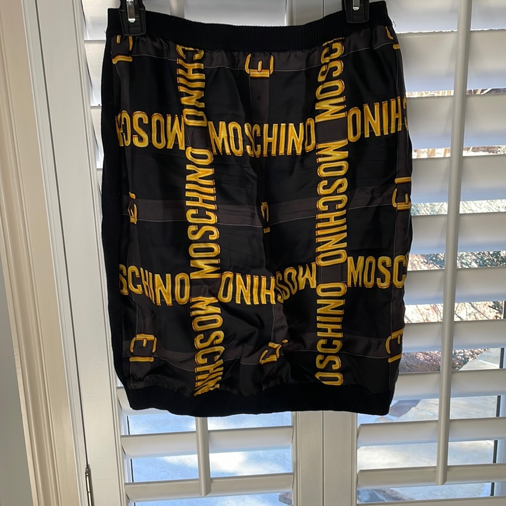 Moschino skirt
